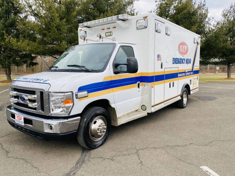 Ford E450 Type III Ambulance 2009 - PL Custom - #2379