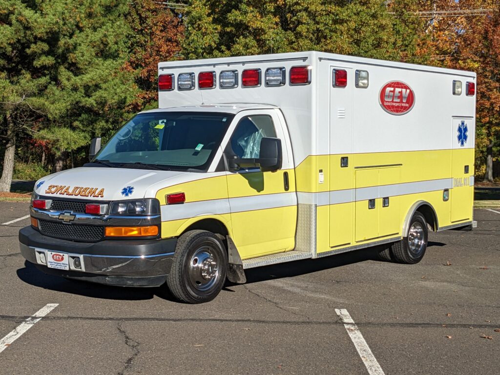 Chevrolet G4500 Type III Ambulance 2010 - Road Rescue - #2500