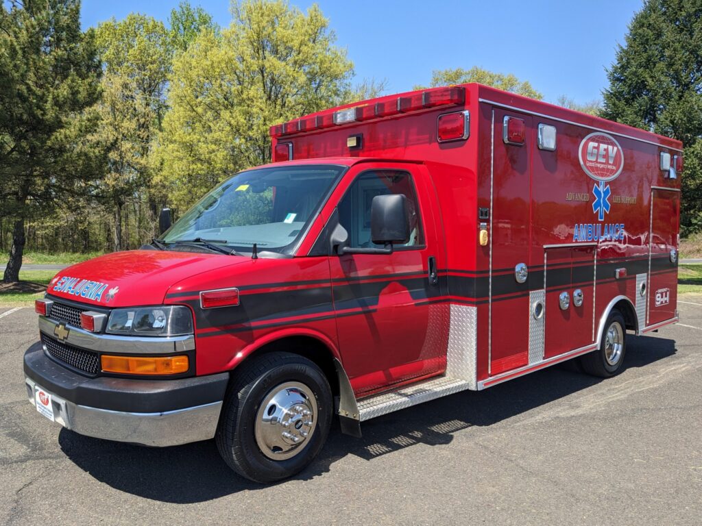 Chevrolet G4500 Type III Ambulance 2012 - Braun - #2502